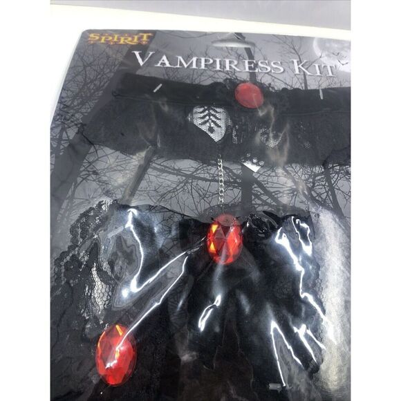 Spirit Halloween Vampiress Accessory Pieces. Bat Earrings,Hair Clip,& More - Picture 2 of 16